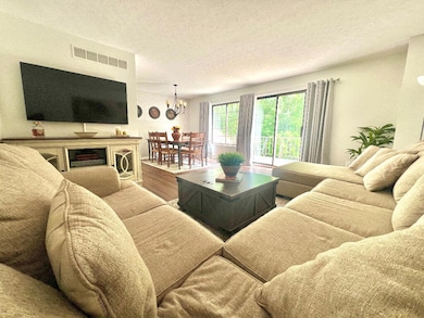 202 Shaker Heights Ln, Crestview Hills, KY 41017 - photo 3