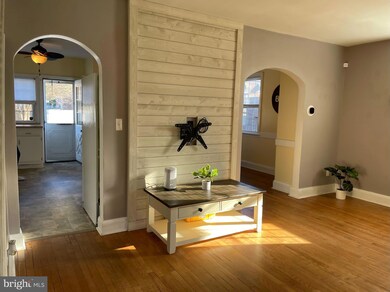 67 Broadship Rd, Dundalk, MD 21222 - photo 3