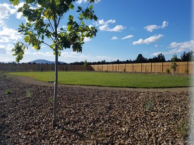 4030 SW Badger Ave, Redmond, OR 97756 - photo 5