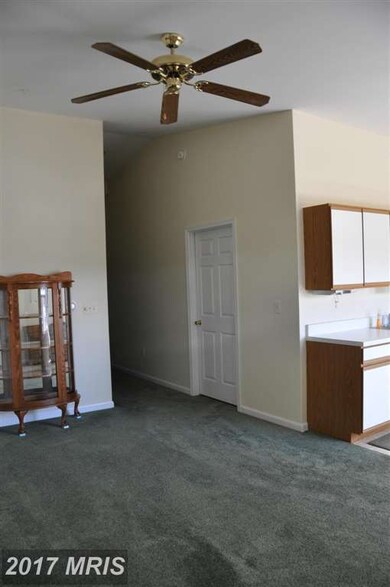 1825 Vincenza Dr unit C, Sykesville, MD 21784 - photo 6