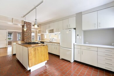 134 Lexington Ave unit 1, Cambridge, MA 02138 - photo 3