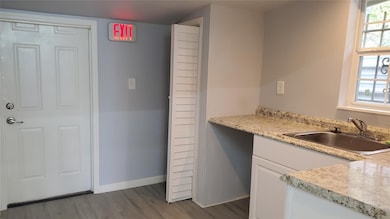 6815 Scott St, Houston, TX 77021 - photo 7