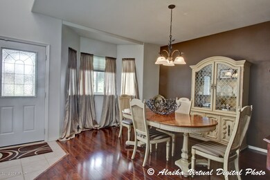 Front Rm/Formal Dining