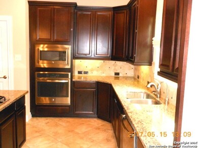 10422 Foxen Way, Helotes, TX 78023 - photo 4