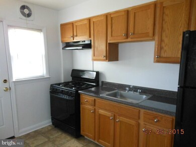 1900 Wadsworth Way, Baltimore, MD 21239 - photo 7