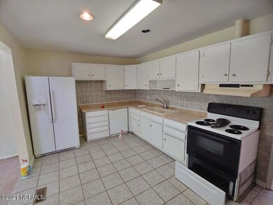 413 Decatur Rd, Jacksonville, NC 28540 - photo 6