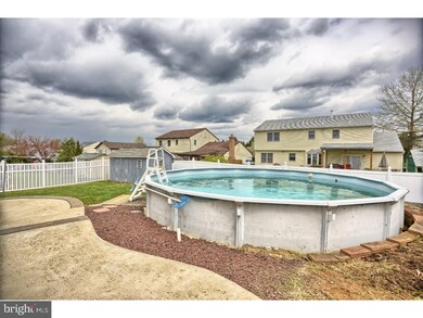 4305 Stoudts Ferry Bridge Rd, Reading, PA 19605 - photo 4