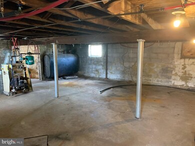 600 W Broad St, Paulsboro, NJ 08066 - photo 7