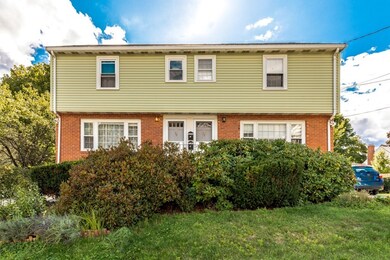 32 Pine St, Arlington, MA 02474 - photo 2