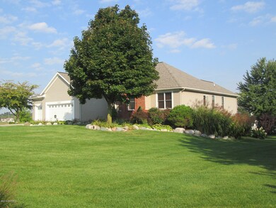 10837 Mason St unit 1, Holland, MI 49423 - photo 2