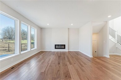 17123 W 197th St, Spring Hill, KS 66083 - photo 7