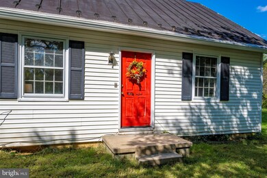 227 Heritage Ct, Walkersville, MD 21793 - photo 3