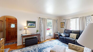 816 Hamilton Ave, Lansing, MI 48910 - photo 4