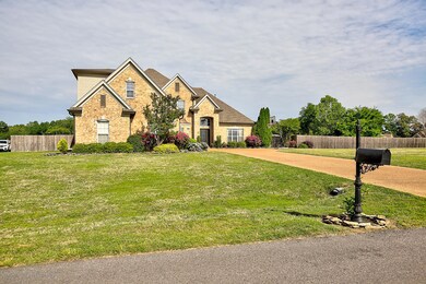 1411 Fountain Gate Dr E, Hernando, MS 38632 - photo 5