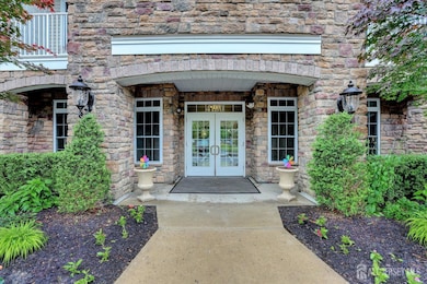 4215 Falston Cir unit 15, Old Bridge, NJ 08857 - photo 3