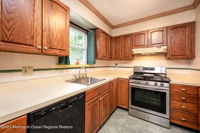 11 Darien Rd-15