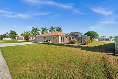 302 SE 34th St unit 26, Cape Coral, FL 33904 - photo 5