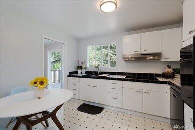 9711 228th Place SW, Edmonds, WA 98020 - photo 7