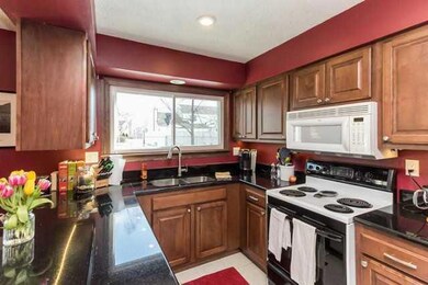 4541 50th St, Des Moines, IA 50310 - photo 7