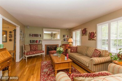 8325 Woodacre St, Alexandria, VA 22308 - photo 3