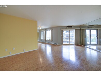 Kitchen/Living Room