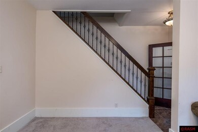 1403 N 2nd St, Mankato, MN 56001 - photo 2