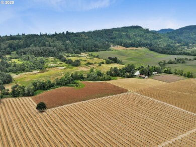13425 Baker Creek Rd unit 1, McMinnville, OR 97128 - photo 2