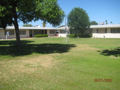 front yard or courtyard area
