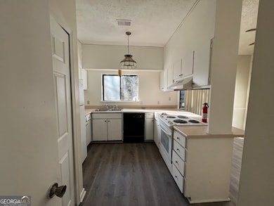 7560 Taylor Rd unit 5, Riverdale, GA 30274 - photo 7