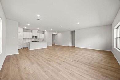 3204 Kingdom Dr, Denton, TX 76208 - photo 6