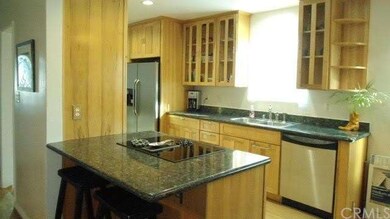 Beautiful Kitchen with custom cabinets, granite co