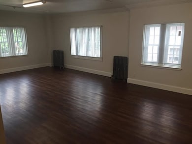 716 N Dubuque St, Iowa City, IA 52245 - photo 6