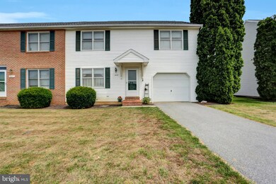 2019 Clinton Ave, Chambersburg, PA 17201 - photo 2