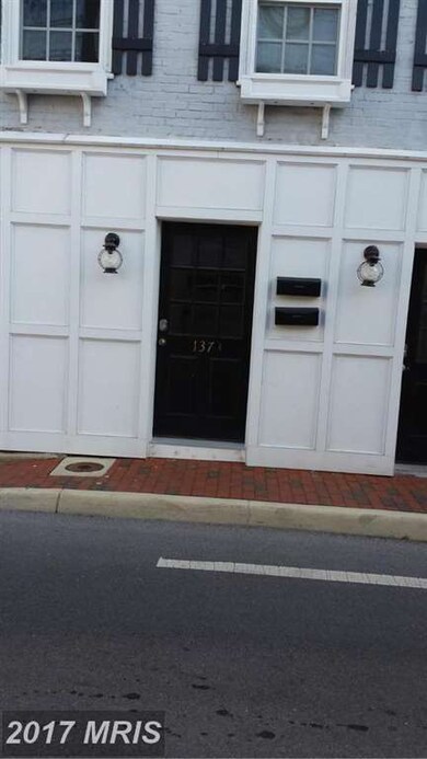 137 N Indian Aly, Winchester, VA 22601 - photo 2