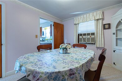 119 Lindy Ave, Riverside, RI 02915 - photo 2