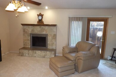 5606 Plaza Dr, Farmington, NM 87402 - photo 2