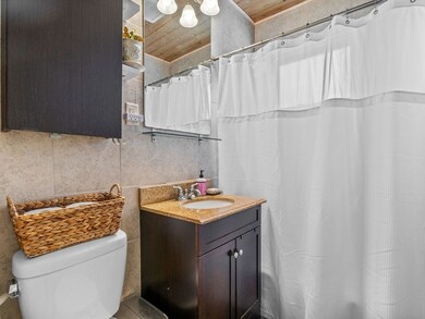 255-257 Beech St unit 257, Boston, MA 02131 - photo 7