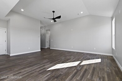 2103 Vinny Ave, Moberly, MO 65270 - photo 7