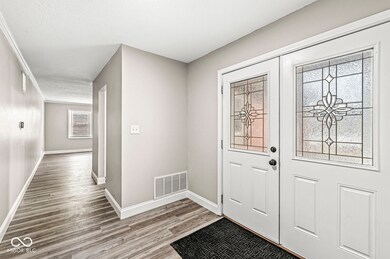 2810 Pomona Ct, Indianapolis, IN 46268 - photo 3