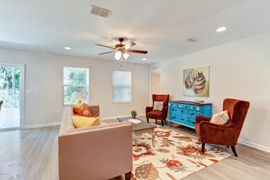 1147 Scotten Rd, Jacksonville, FL 32205 - photo 4