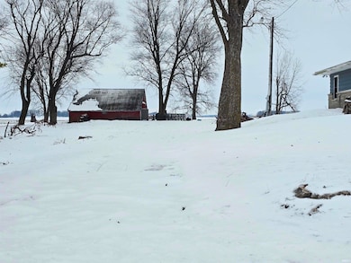 187 E 275 N, Reynolds, IN 47980 - photo 2