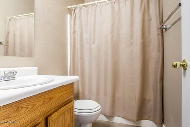 3956 E Latham-5