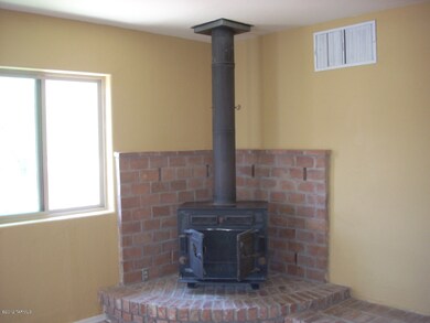 Wood burning stove