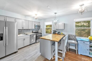 5 York Dr unit 1-B, Edison, NJ 08817 - photo 7