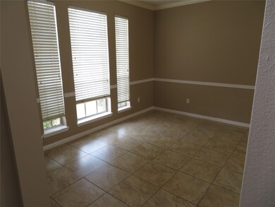 17519 W Copper Lakes Dr, Houston, TX 77095 - photo 4