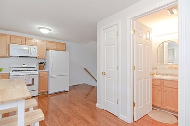 417 Hildreth St unit 28, Lowell, MA 01850 - photo 7