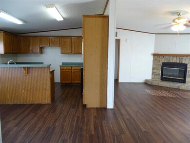 178 Pondview Dr, Decatur, TX 76234 - photo 7