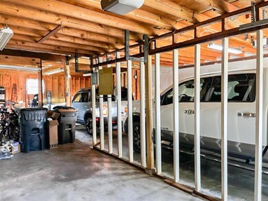 6 car tandem garage - you have a place for your ex