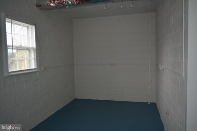 10722 Lexington St, Kensington, MD 20895 - photo 5