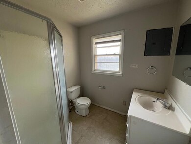 4403 31st St unit B, Lubbock, TX 79410 - photo 6